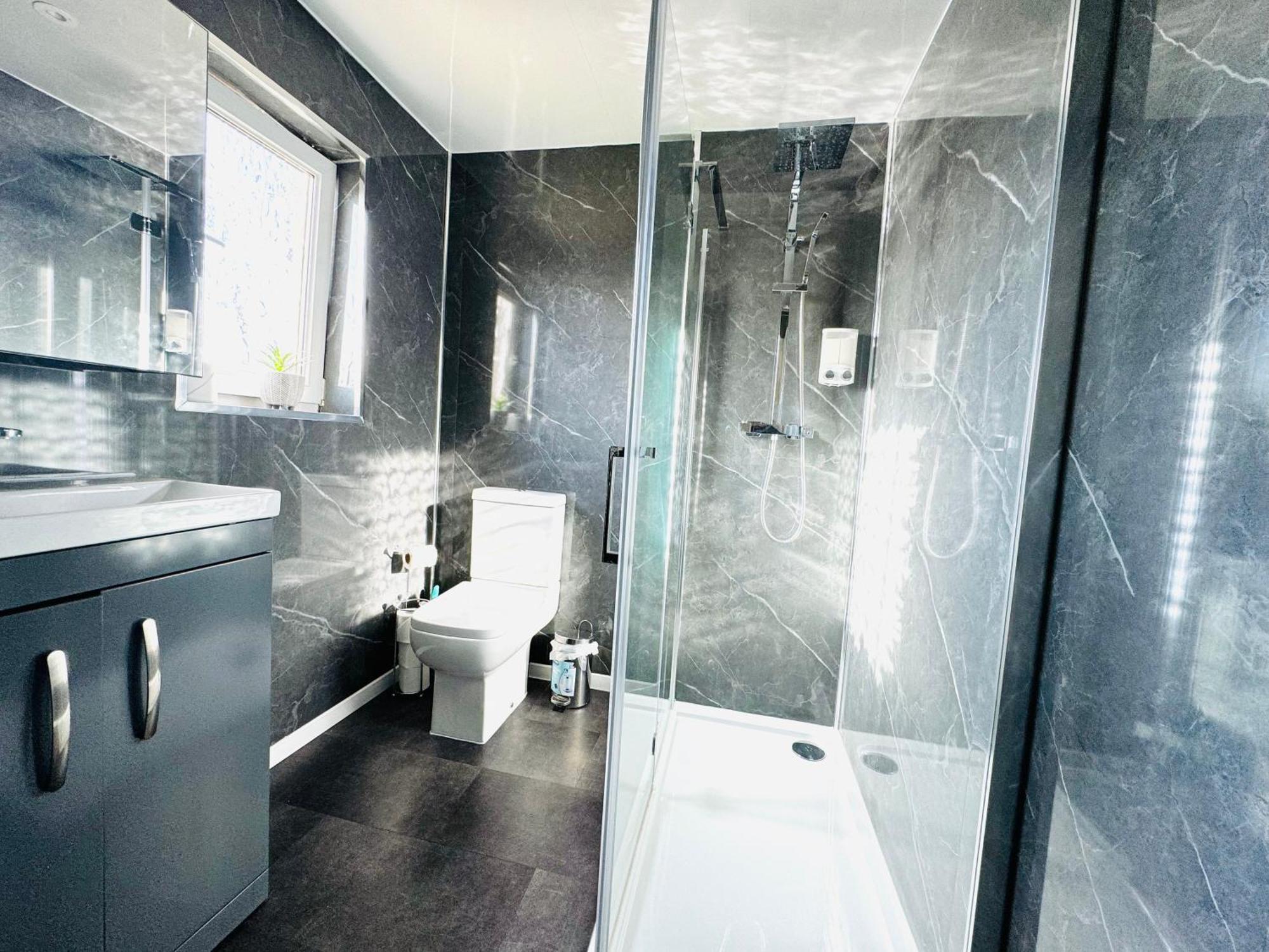Tillicoultry Jupiter Apartment - Scotland Holiday Let Buitenkant foto